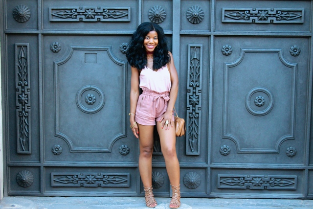22 Women Outfits With Pale Pink Shorts - Styleoholic
