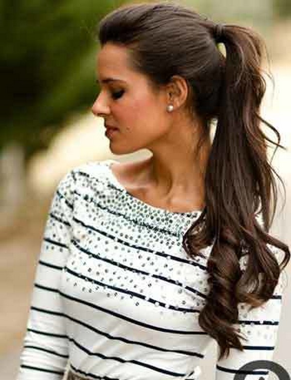 Top 5 Hairstyles For Office Women - Life n Fashion