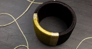Picture Of diy wrapped metallic thread bracelet 2