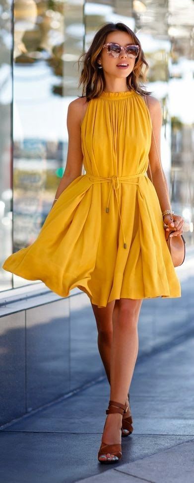Yellow Dress Outfits